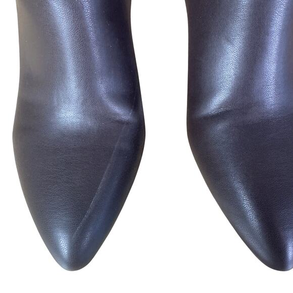 Woman's Boots Tommy Hilfiger Hatly Bootie w/ Block Heel, Size 7 M Dark Brown - Picture 3 of 13